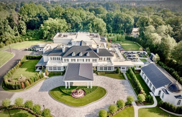 Venues Category Vendor Shadowbrook at Shrewsbury A wedding at Shadowbrook at Shrewsbury.