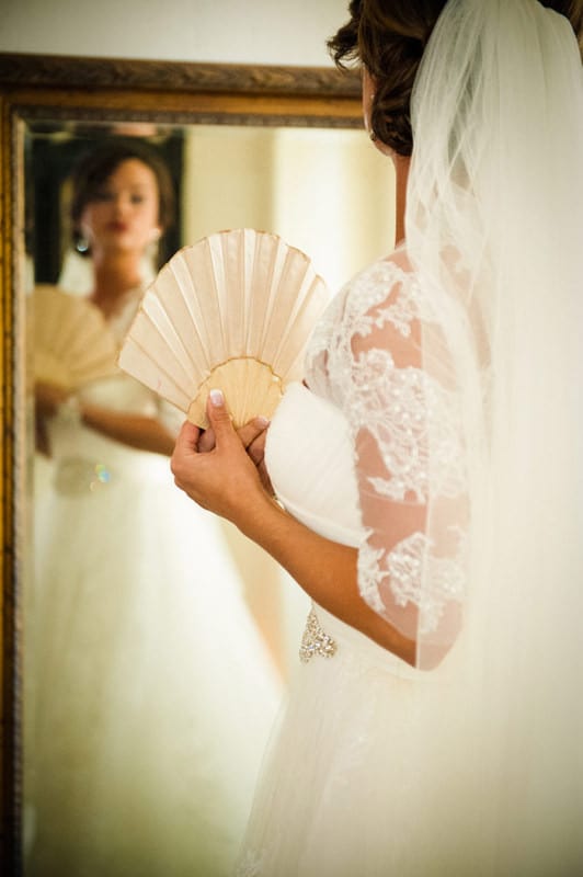 14 Getting Ready Photos You Need - New Jersey Bride