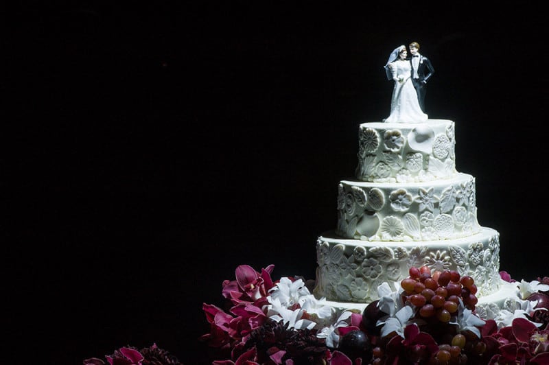 15 Wedding Cakes That (Almost) Look Too Good To Eat! - New Jersey Bride