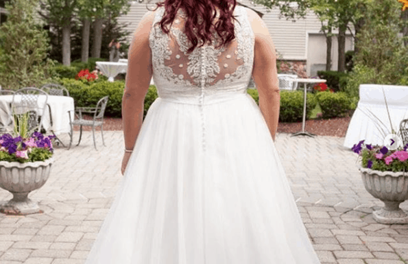Curvy Bride Gallery 4