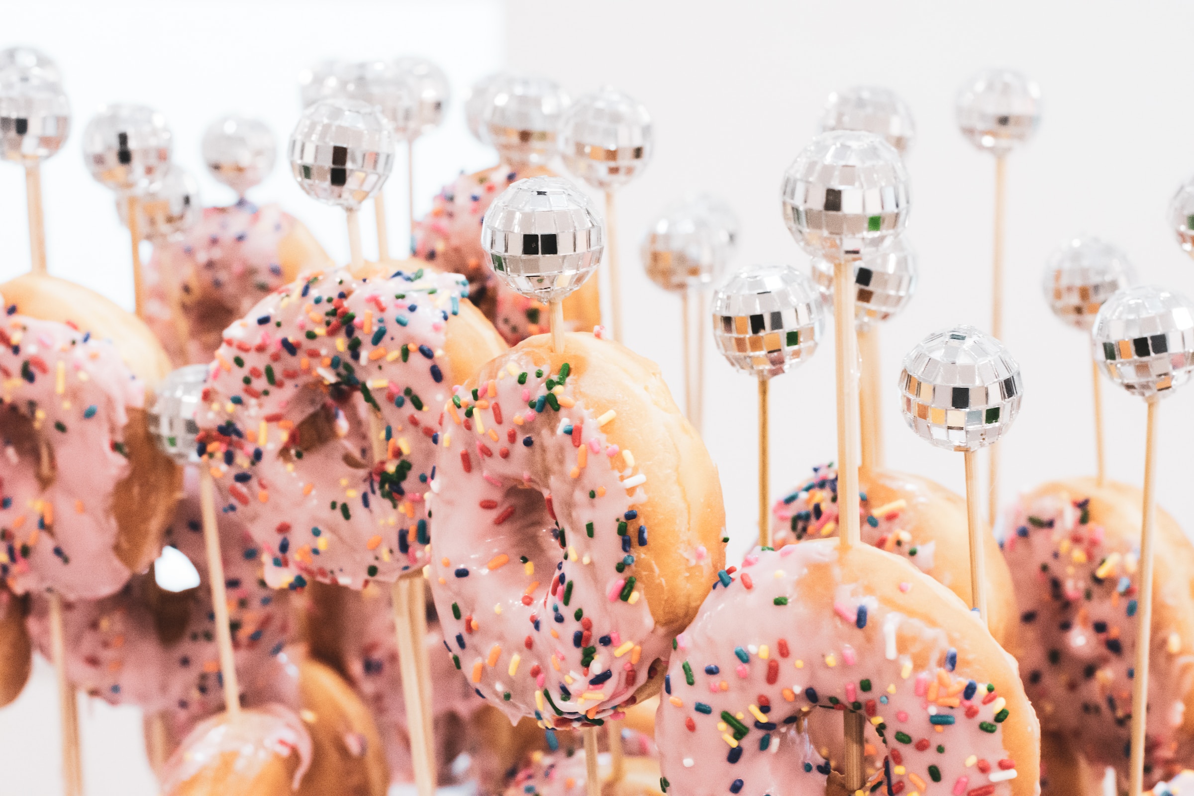 wedding doughnuts