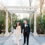 A Black-Tie Wedding With a Black, White & Gold Palette
