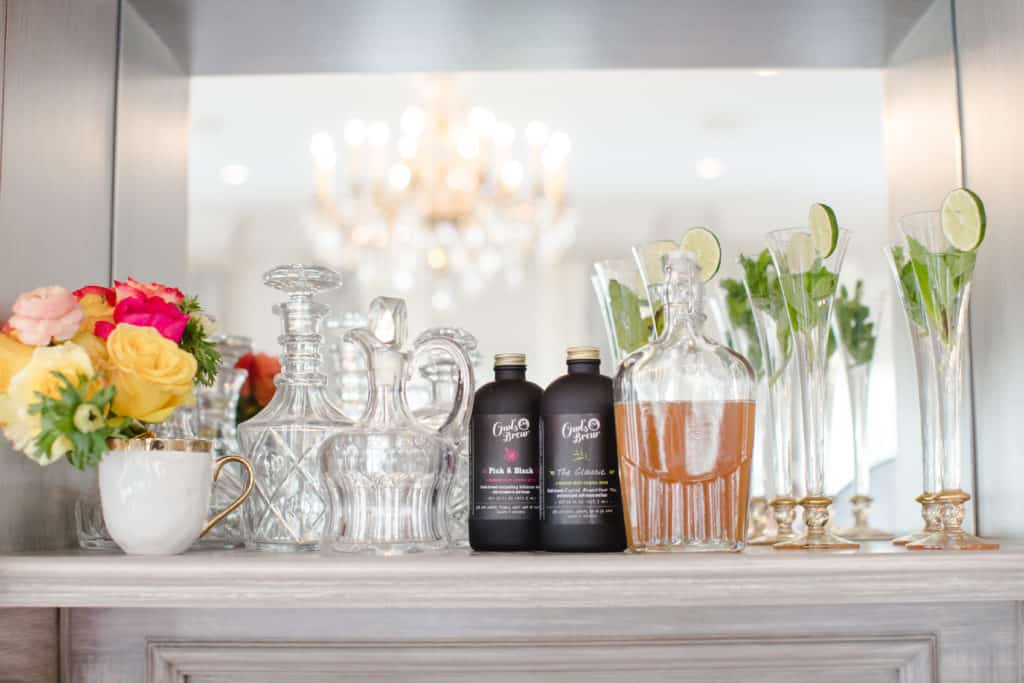 Getting-Ready-Park-Chateau-Vanessa-Joy-Photography
