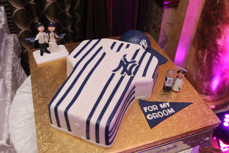 Yankee Grooms Cake