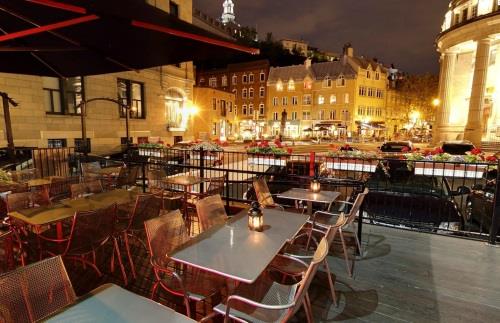 New Jersey Bride—Honeymooning in Quebec City Quebec City Le Quai 19 restaurant