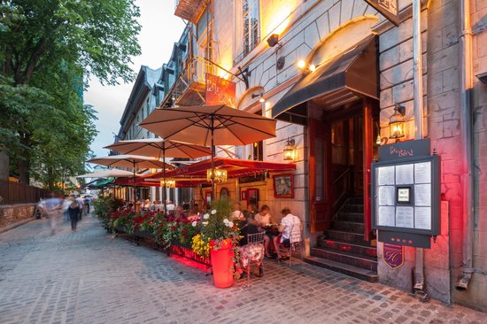 New Jersey Bride—Honeymooning in Quebec City le-pain-beni