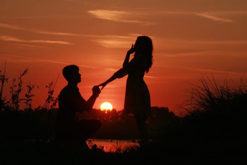 couple-915991_1280
