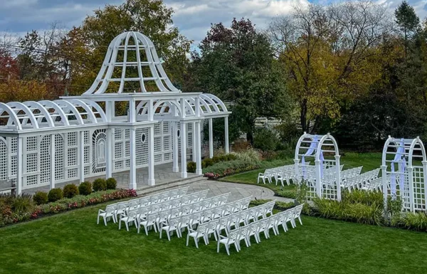 Birchwood Manor Gallery 25