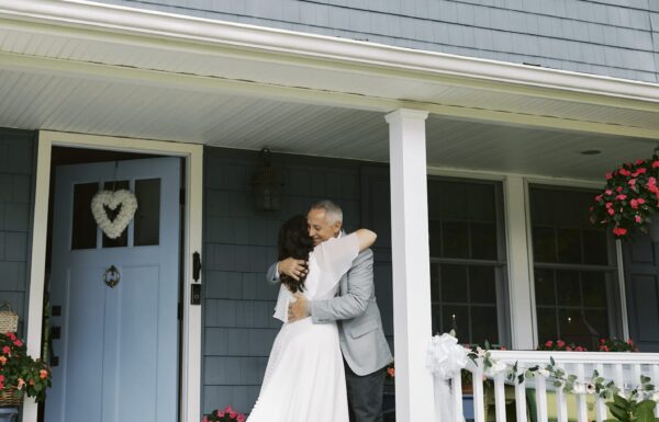 The wedding of A Micro-Wedding at the Groom’s Parents’ Home Full of Joy and Love Gallery 11