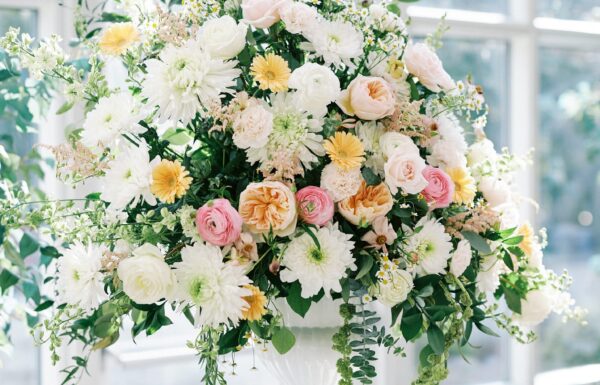 The wedding of A Floral Fairytale in a Greenhouse-Like Venue Gallery 7