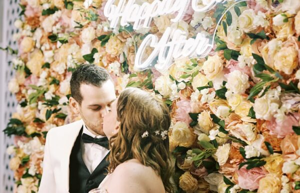 The wedding of A Floral Fairytale in a Greenhouse-Like Venue Gallery 13