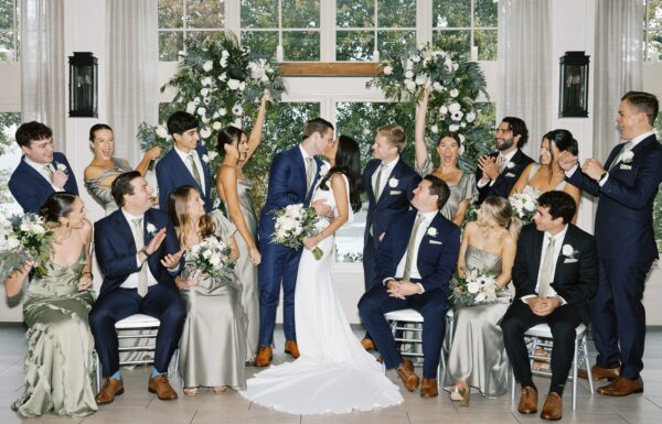 The wedding of A Lakeside Wedding With a Simple and Serene Vibe Gallery 2