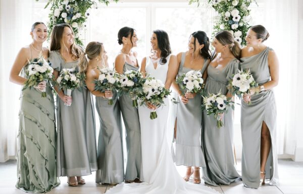 The wedding of A Lakeside Wedding With a Simple and Serene Vibe Gallery 3