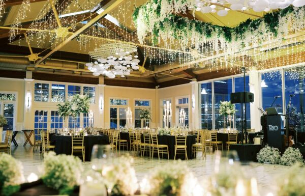 The wedding of A Black-Tie Wedding That Was The ‘Epitome of Modern Elegance’ Gallery 11