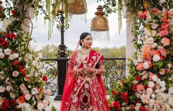 Divine Beauty by Vaishali Gallery 21