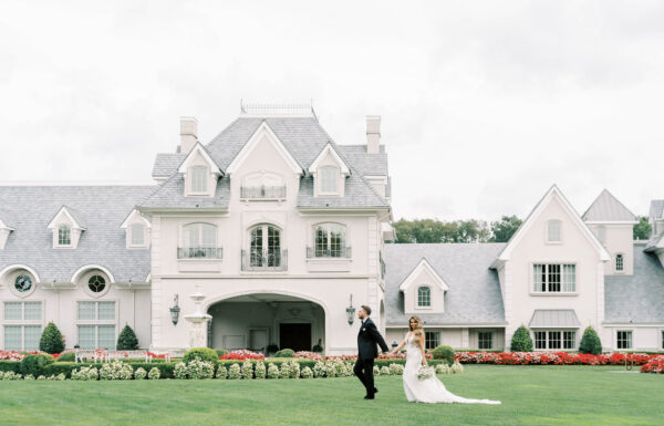 The wedding of This Couple Felt Like Royalty on Their Wedding Day Gallery 1
