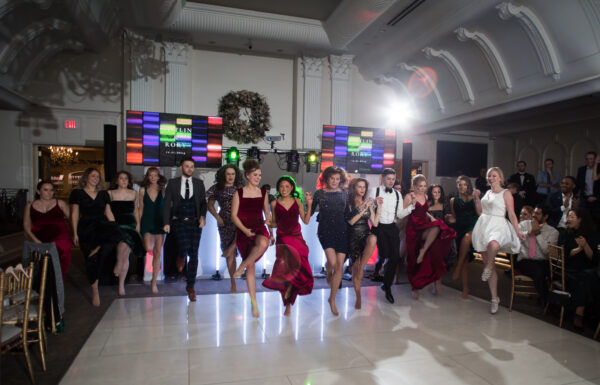 The wedding of These Irish-Dance Teachers Had Bagpipers and Did a Group Performance on Their Wedding Day Gallery 9