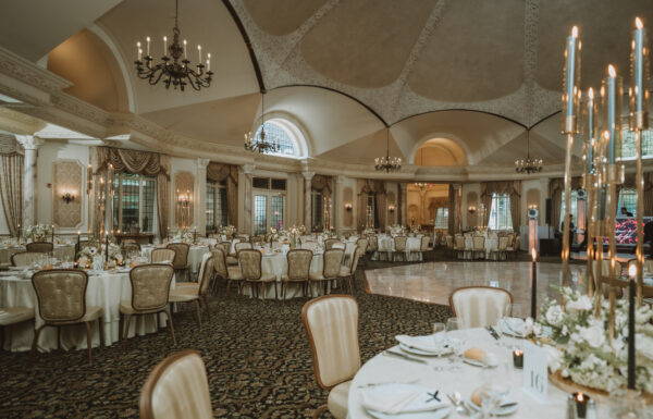 The wedding of This Couple Got Married at The Same Venue Where They First Met Gallery 7