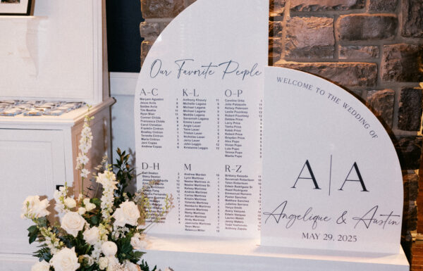 The wedding of These College Football Fans Gave a Shout Out to Their Alma Mater Gallery 1