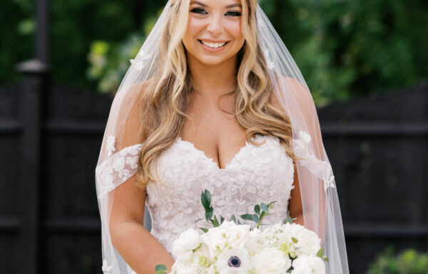 The wedding of These College Football Fans Gave a Shout Out to Their Alma Mater Gallery 7