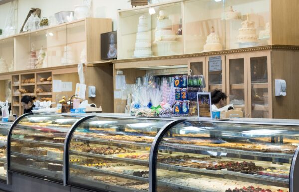 Love-It Awards Category Vendor Gallery CalandrasBakery