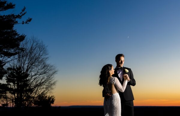 The wedding of “Hints of Gold in Everything” at This Natirar Wedding Gallery 3