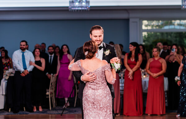 The wedding of A Chic, Romantic Late-Summer Wedding at the Shore Gallery 6