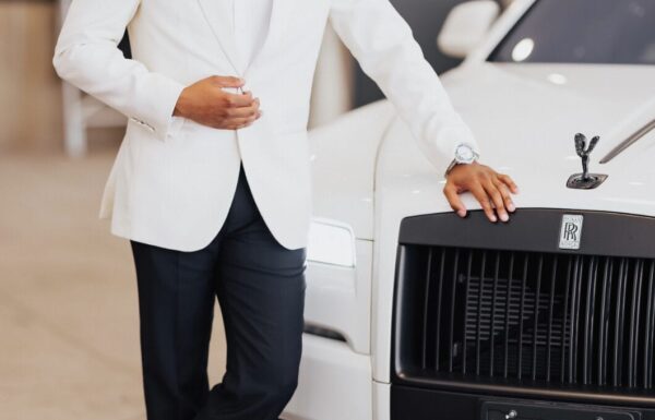 The wedding of A Timeless Black and White Palette Plus Entertainers on Stilts at This Wedding Gallery 14