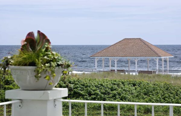 Breakers on the Ocean Gallery 24