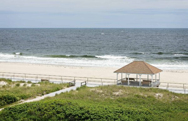 Breakers on the Ocean Gallery 34