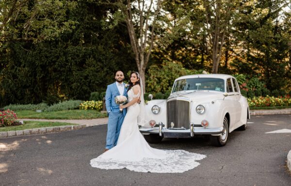 The wedding of Gorgeous Sunset Views at This Country Club Wedding Gallery 10