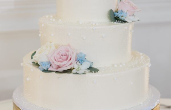 The wedding of A Waterfront Wedding Focused on Friendship With White, Pink & Blue Florals Gallery 8