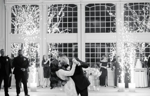 The wedding of A Black-Tie Wedding With a Black, White & Gold Palette Gallery 2