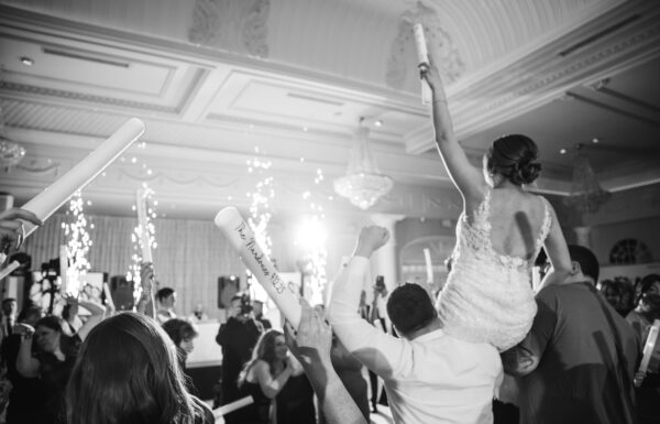 The wedding of This Couple Paid Tribute to The Restaurant Where They Met Gallery 7