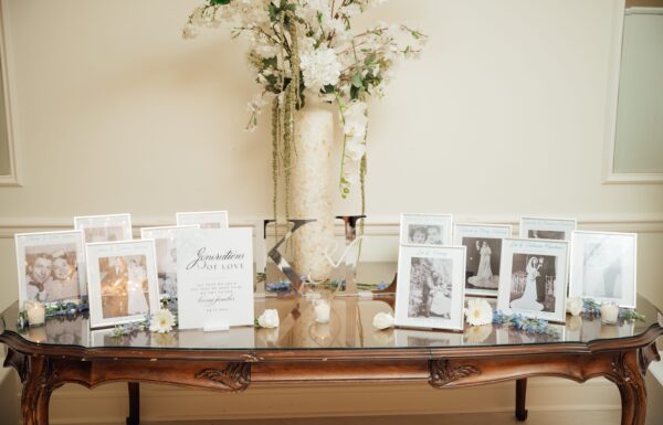 The wedding of This Couple Paid Tribute to The Restaurant Where They Met Gallery 9