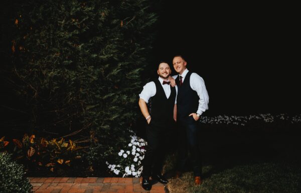 The wedding of An Elegant and Romantic Wedding With Pops of Blue, Red and Gold Gallery 0