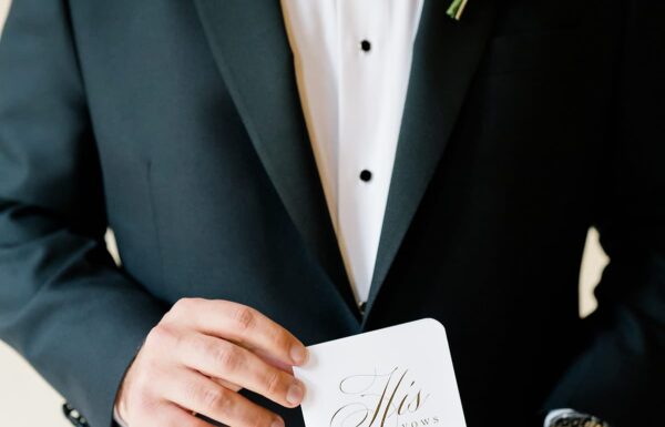 The wedding of Classic Elegance at This Fall Wedding at Natirar Gallery 12