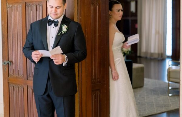 The wedding of Classic Elegance at This Fall Wedding at Natirar Gallery 13