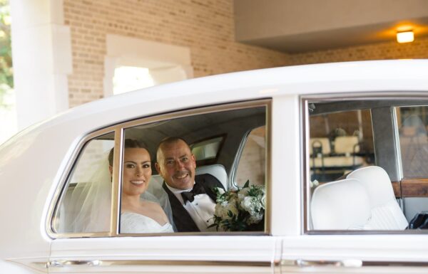 The wedding of Classic Elegance at This Fall Wedding at Natirar Gallery 14