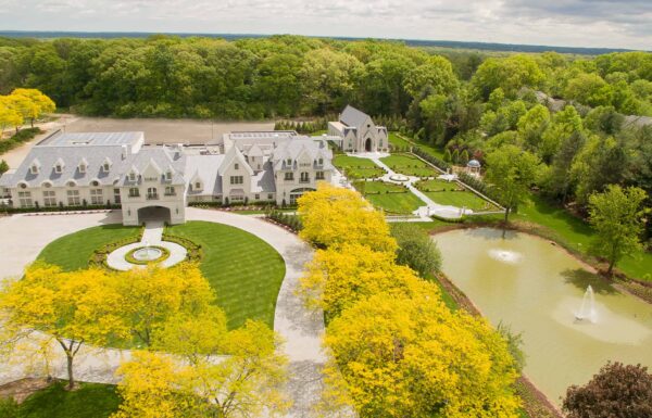 Park Chateau Estate & Gardens Gallery 24