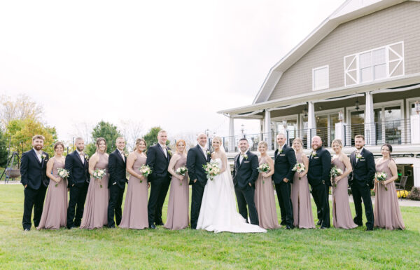 The wedding of Pretty Neutral Tones at This Rustic-Chic Wedding Gallery 8