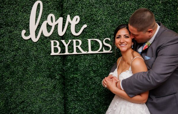The wedding of Jersey ‘Love Byrds’ Incorporate Their Last Name Into Fun Decor Gallery 3