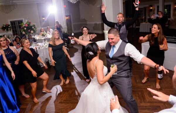 The wedding of Jersey ‘Love Byrds’ Incorporate Their Last Name Into Fun Decor Gallery 0