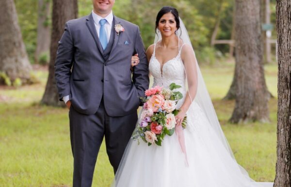 The wedding of Jersey ‘Love Byrds’ Incorporate Their Last Name Into Fun Decor Gallery 2