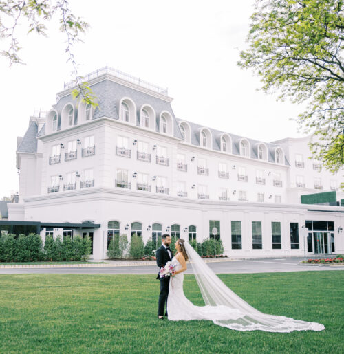 The wedding of Grace & Scott at Chateau Grande Hotel