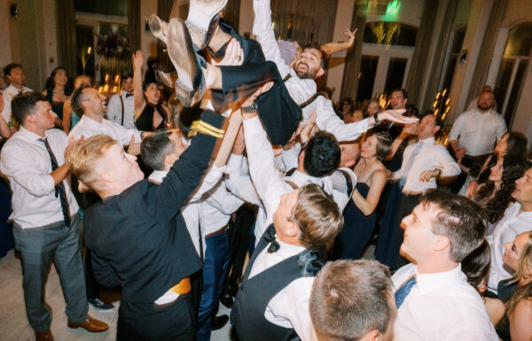 The wedding of Grace & Scott at Chateau Grande Hotel Gallery 11