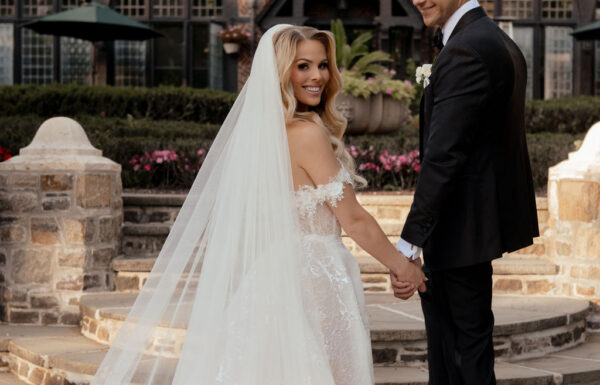 The wedding of A Stunning Summer Wedding at the Pleasantdale Chateau Gallery 10