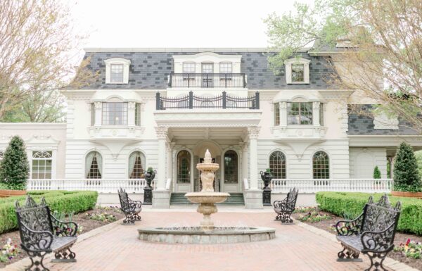 The wedding of Kara & Rob Had a ‘Beauty and the Beast’-Inspired Seating Chart for Their Ashford Estate Wedding Gallery 35