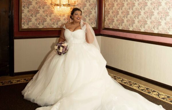 The wedding of Julianna & Matthew at The Birchwood Manor Gallery 9