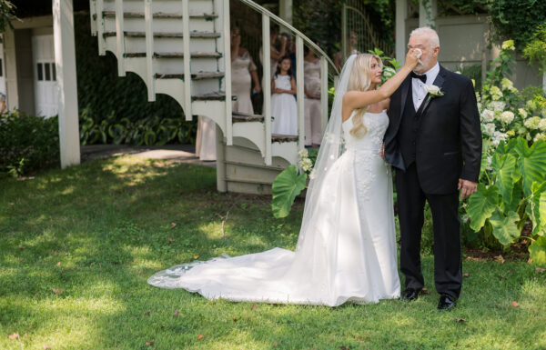 The wedding of A Train Conductor Set Them Up on a Blind Date, Then He Officiated the Wedding Gallery 5